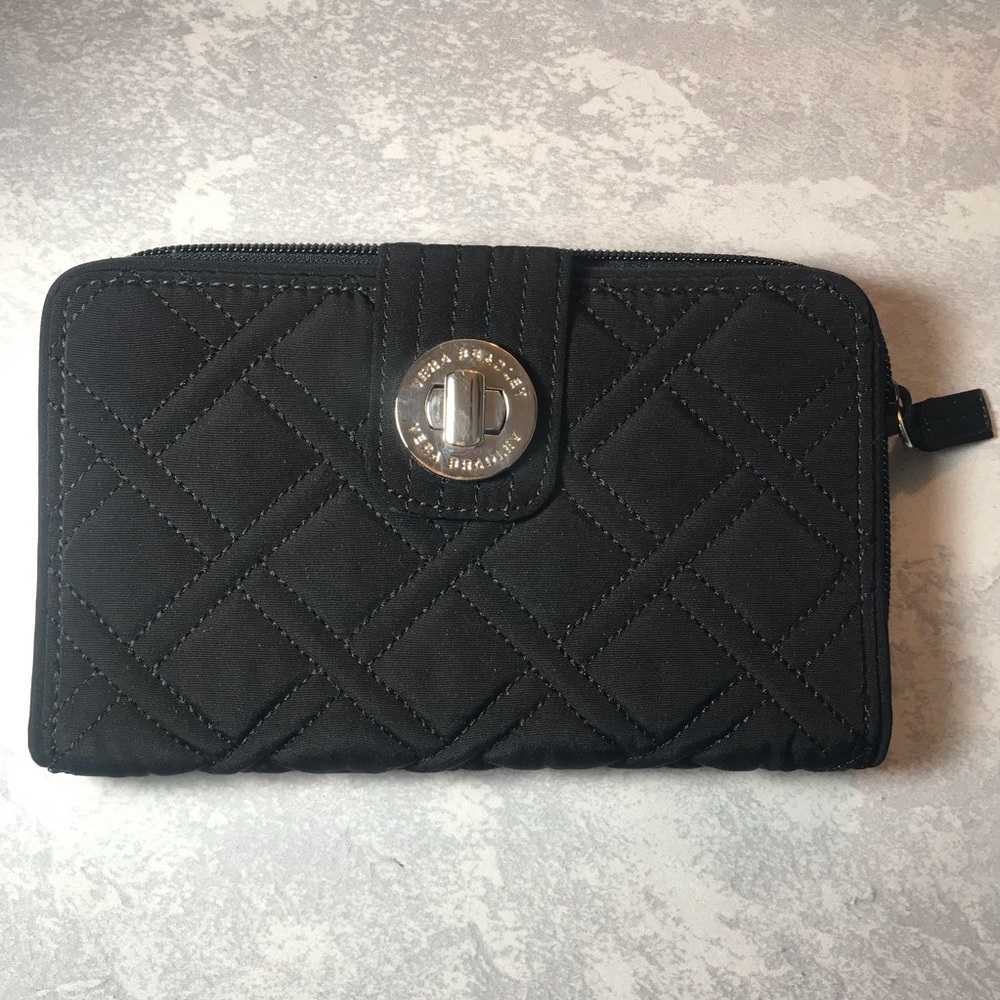 Vera Bradley Turn Lock Wallet - New with tags!
